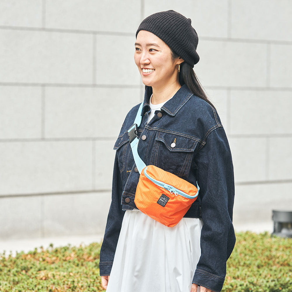 Packable Fannypack Square